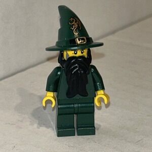 Lego Castle Kingdoms Dark Green Wizard CAS435 minfig from 7955